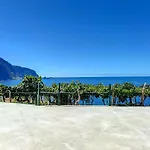 Holiday's House 